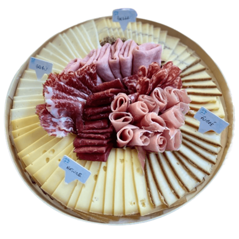 https://www.laiterie-gilbert.fr/wp-content/uploads/2023/03/plateau-raclette-fromage-charcuterie.png