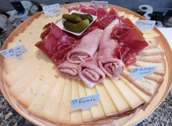 Formule raclette – fromage et charcuterie